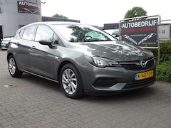 Opel Astra - 1.2 5-Drs Elegance