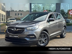 Opel Grandland X - 1.2 Turbo 120 Jaar Edition | Trekhaak | Navigatie | Climate control | Carplay | Privacygla