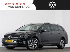 Volkswagen Golf Variant - 1.0 TSI 110 PK Sound | Navigatie | Trekhaak | Adaptieve Cruise Control | Stoelverwarming |
