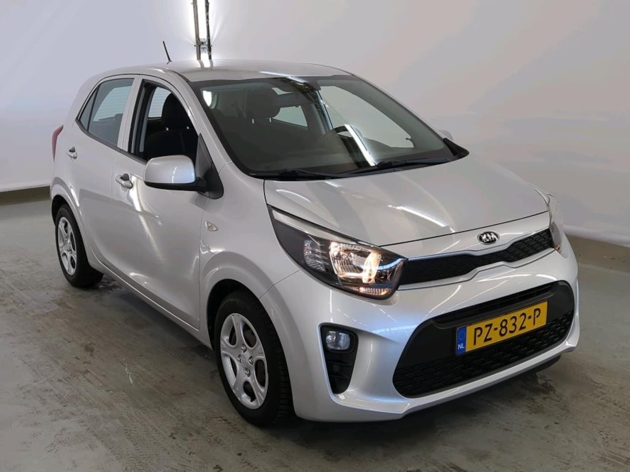 Kia Picanto - 1.0 CVVT ECONOMY PLUSLINE 5-DRS SLECHTS 44.943 KM! - AutoWereld.nl