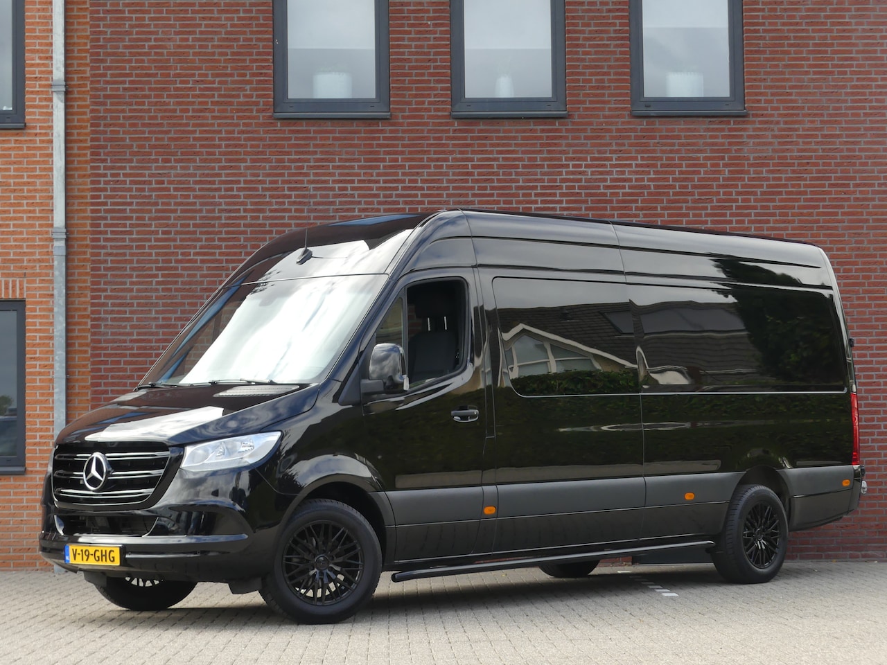 Mercedes-Benz Sprinter - 319 CDI V6 L3H2 Dubbel Cabine PDC/Camera/Navi/Airco - AutoWereld.nl