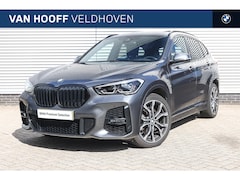 BMW X1 - xDrive25e High Executive M Sport Automaat / Panoramadak / Sportstoelen / Achteruitrijcamer
