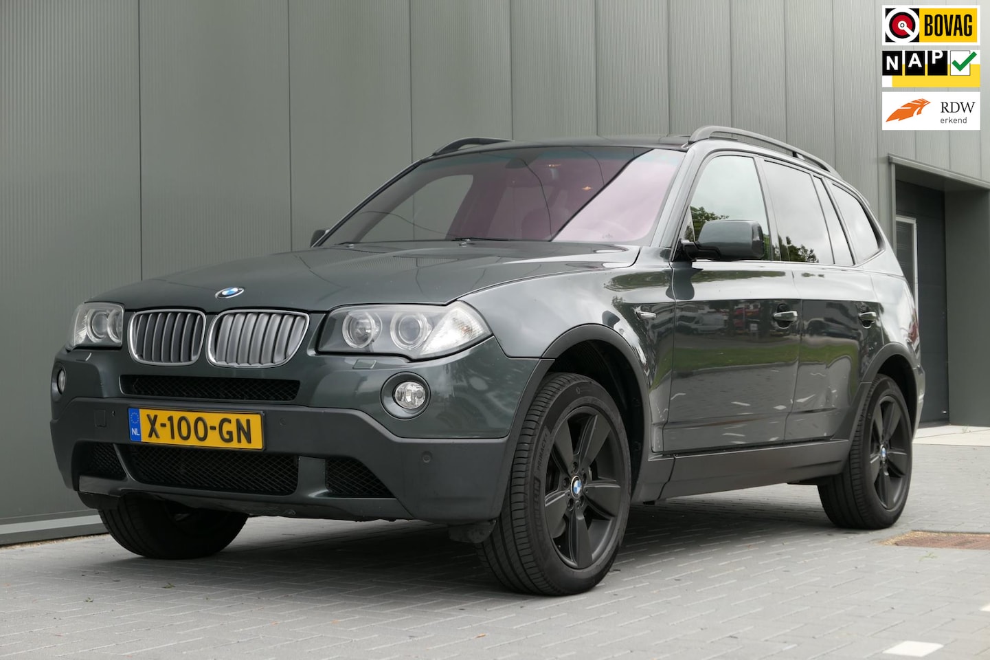 BMW X3 - 3.0si Executive Pano Leder Trekhaak Memory - AutoWereld.nl