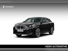 BMW iX2 - eDrive20 67 kWh M Sport Edition | 19 Inch | M-Sportpakket | Premium Pack | Comfort Pack |