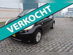 Subaru Justy - 1.0 Comfort - lage km stand - airco - 4 electr. ramen - trekhaak - lederen bekleding