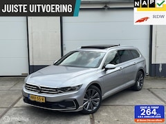 Volkswagen Passat Variant - 1.4 TSI GTE | PANO| PHEV | Digitaal | PDC | Camera