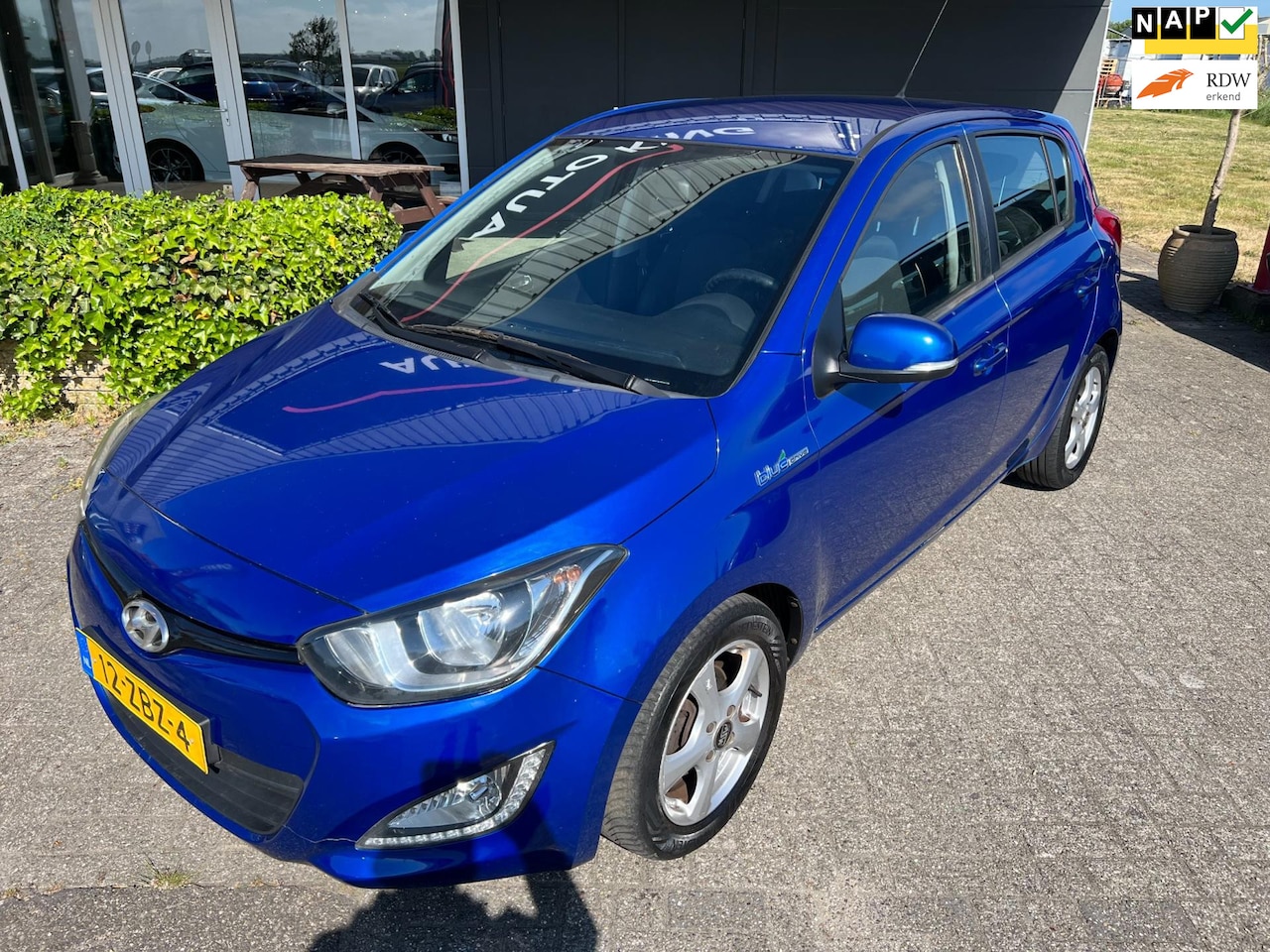Hyundai i20 - 1.2i i-Motion AIRCO/LED/LMV/5DRS APK+NAP - AutoWereld.nl