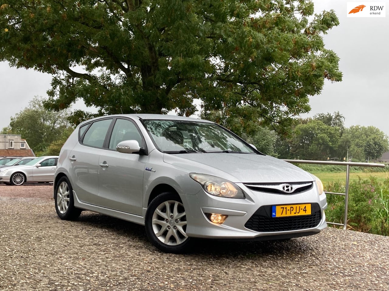 Hyundai i30 - 1.6i i-Motion Business | Clima + Navi Cruise nu €3.975,-!! - AutoWereld.nl