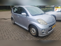 Daihatsu Sirion 2 - 1.3-16V 5-DRS./EXPORT/AIRCO/RIJDT-GOED/GEEN-APK