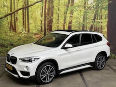 BMW X1 - sDrive18i High Executive Sport Line Automaat Panodak Leer LED Navi Camera 19 Inch