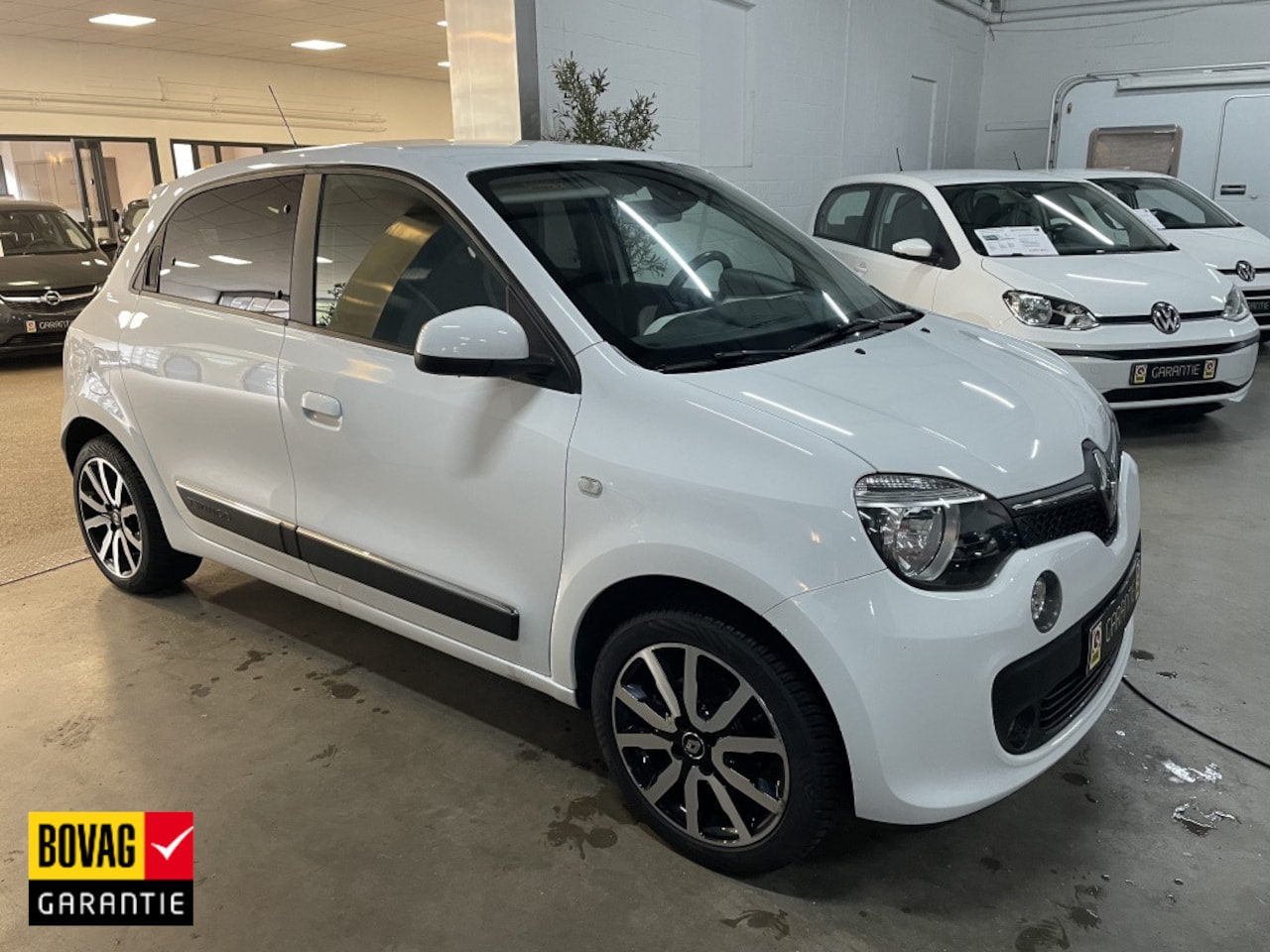 Renault Twingo - 1.0 SCe Intens 1.0 SCe Intens - AutoWereld.nl