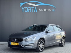 Volvo V60 - 2.4 D5 Twin Engine NL AUTO*TR. HAAK*MEMORY*LEDER