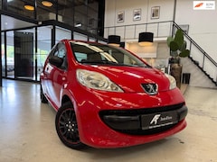 Peugeot 107 - 1.0-12V XR Lage KM Bluetooth AUX Zuinig