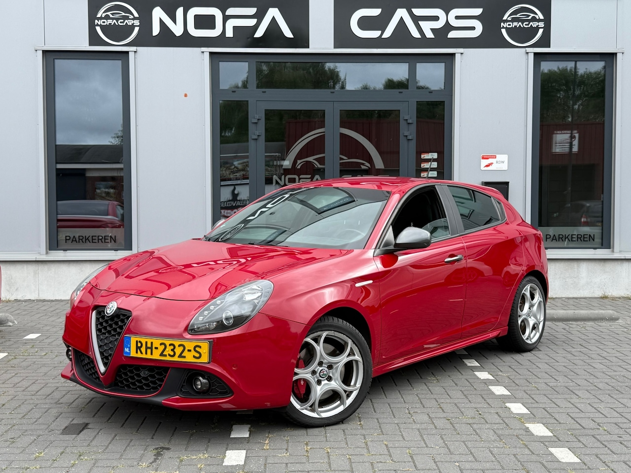 Alfa Romeo Giulietta - 1.4 Turbo MultiAir Super|Automaat - AutoWereld.nl