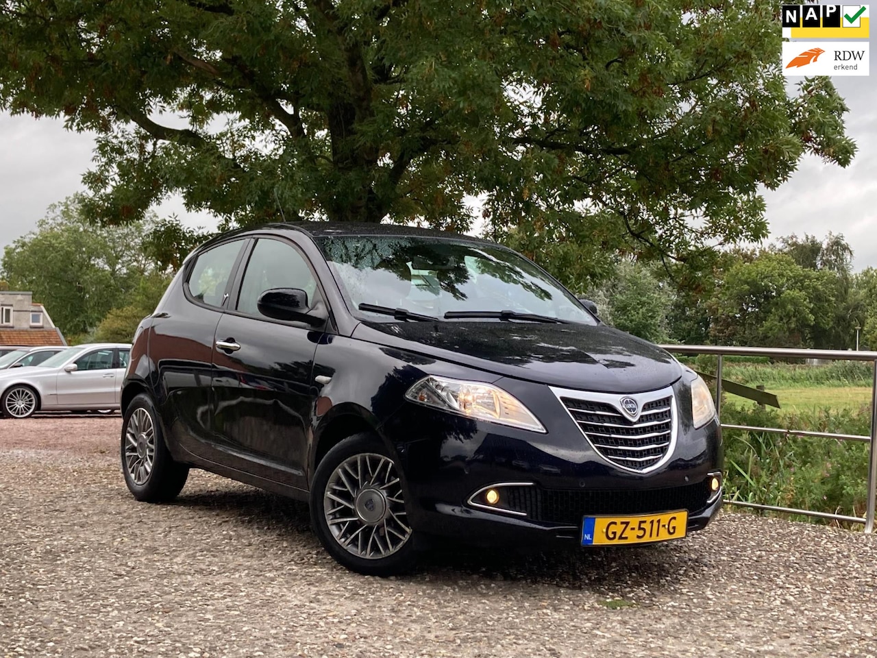 Lancia Y(psilon) - Ypsilon 0.9 TwinAir Platinum | Clima + Leder nu €4.450,-!! - AutoWereld.nl