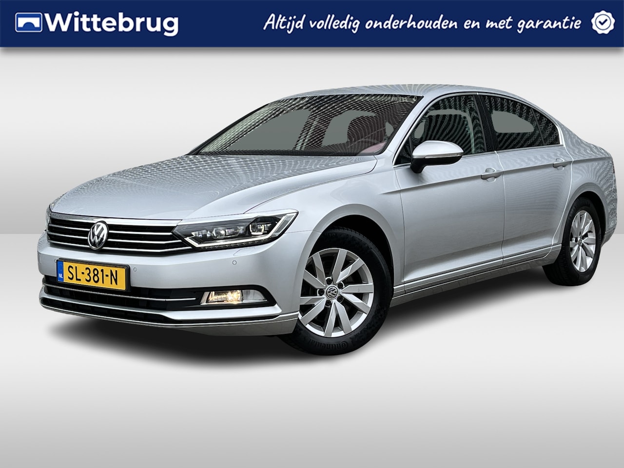 Volkswagen Passat - 1.4 TSI ACT Comfortline Business / Navigatie / App connect / Parkeersensoren V+A / Trekhaa - AutoWereld.nl