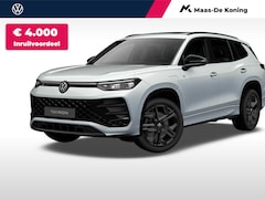 Volkswagen Tayron - R-Line-Edition 1.5 eHybrid 272 pk 6 versn. DSG · Design pakket 'black style' · Trekhaak in