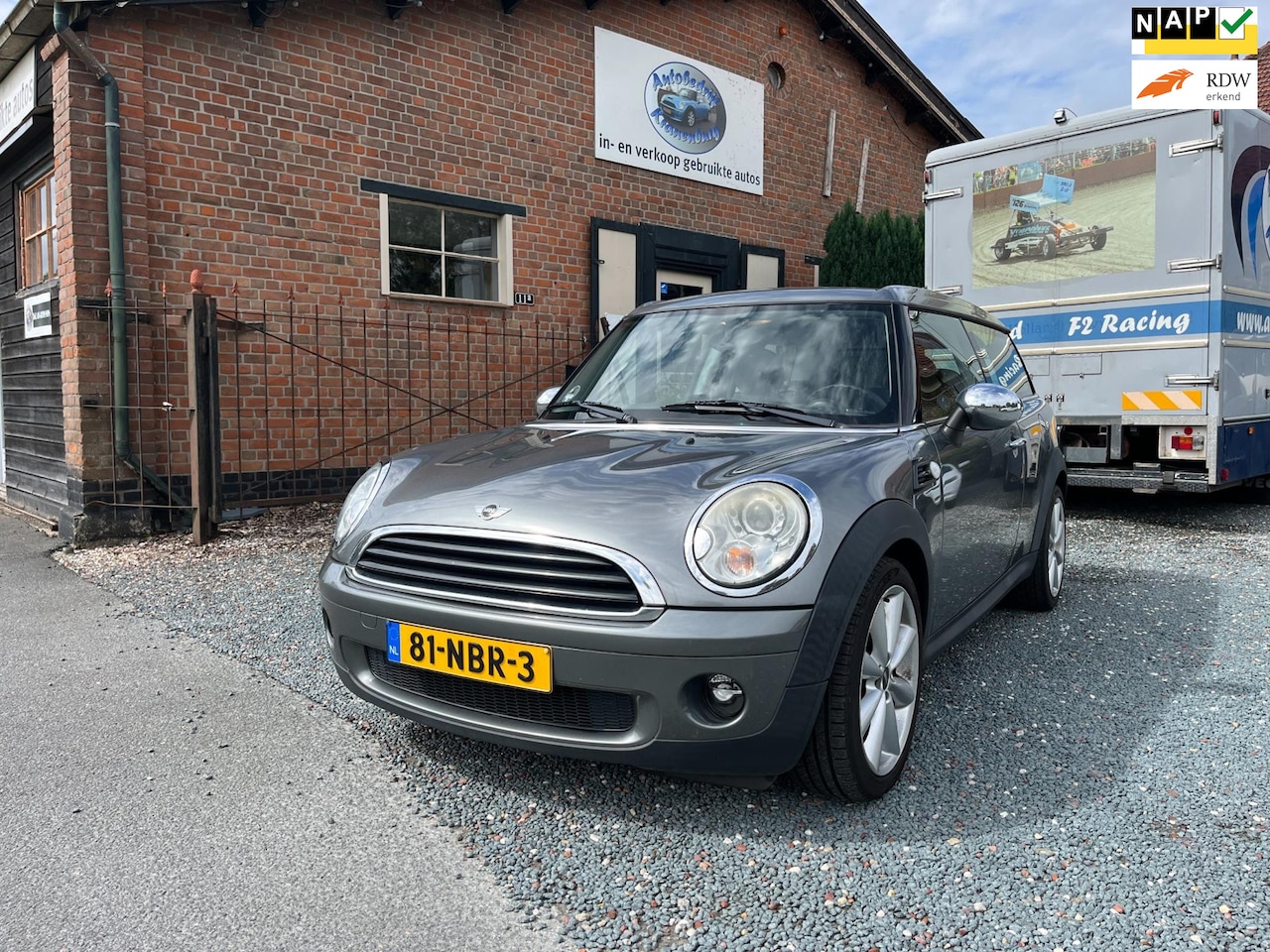 MINI Clubman - 1.6 One Business Line Mini 1.6 One Business Line ( Airco + Elektrische ramen ) - AutoWereld.nl