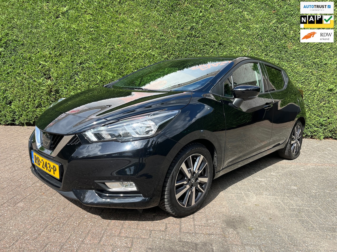 Nissan Micra - 0.9 IG-T N-Connecta Navi, Cruise, Led, PDC, Camera, Eerste eigenaar ! - AutoWereld.nl