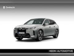 BMW iX - xDrive60 112 kWh | 23 Inch | M-Sportpakket Pro | Comfort Pack | Innovation Pack | Panorama