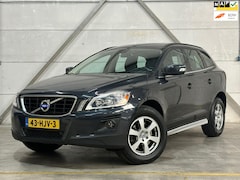 Volvo XC60 - 2.4 D5 AWD Momentum NAP Automaat