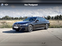 BMW 5-serie - Sedan 530e Business Edition Plus | M Sport | Glazen Panoramadak | Head-up Display | Stoelv