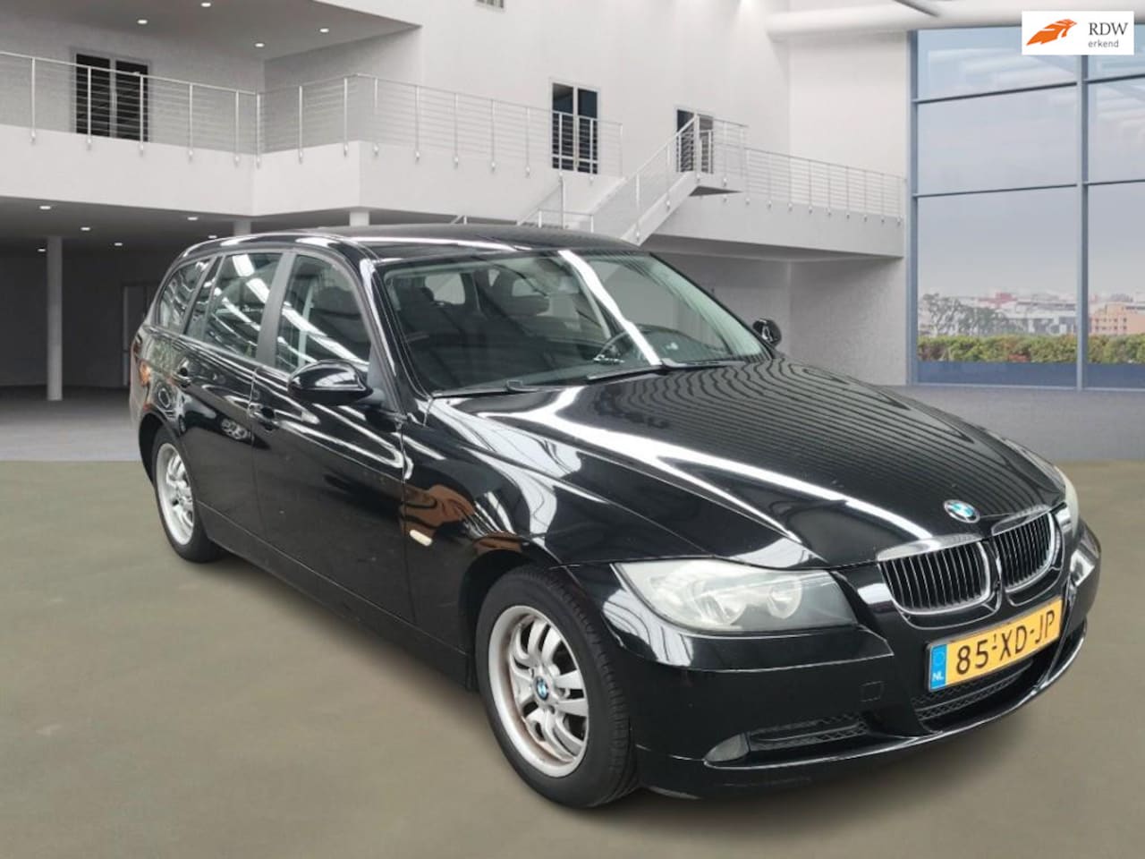 BMW 3-serie Touring - 320d AUTOMAAT CRUISE 2 X SLEUTELS - AutoWereld.nl