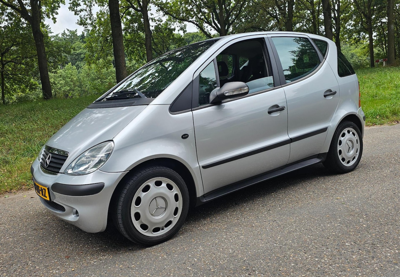 Mercedes-Benz A-klasse - 160 NL Auto ! Keurige staat ! Airco ! - AutoWereld.nl