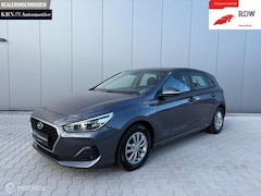 Hyundai i30 - 1.4 LEVEL 3 |Stoelverw|Camera|Dealer onderh
