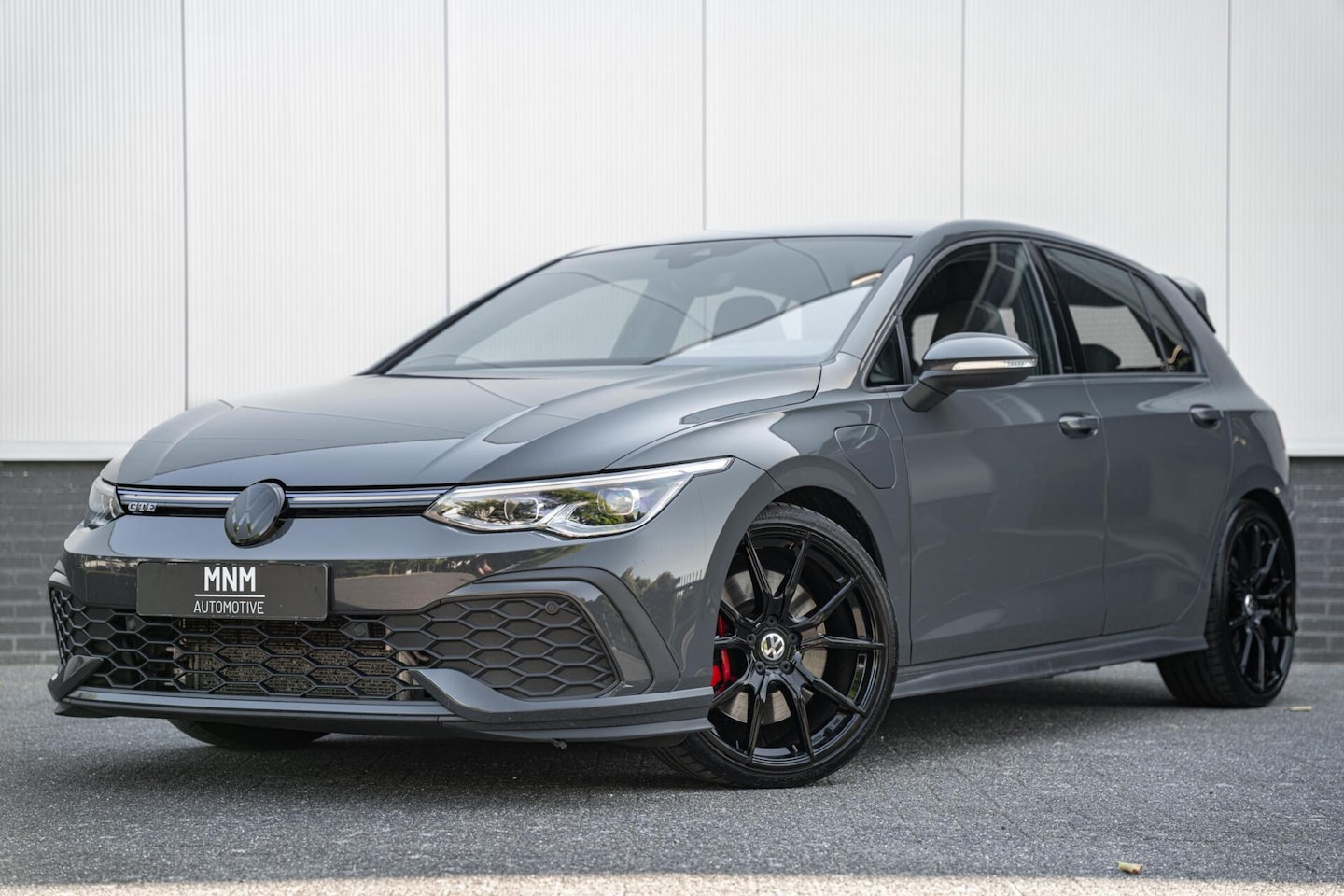 Volkswagen Golf - 1.4 eHybrid GTE |IQ-Light|Eibach|Spoiler|Carplay - AutoWereld.nl