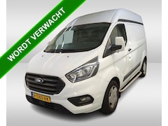 Ford Transit Custom - 340 2.0 TDCI Automaat 131PK L1H2 Trend 3Pers./ *ideaal voor Camper* / Navigatie / Pdc./ Ai