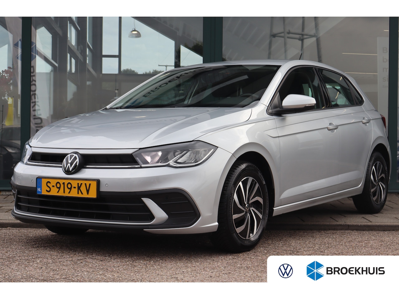 Volkswagen Polo - 1.0 TSI Life | Airco | Cruise control adaptief | Hill hold functie - AutoWereld.nl