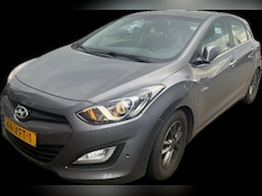 Hyundai i30 - 1.6 GDI Business Edition l Navi l Clima l
