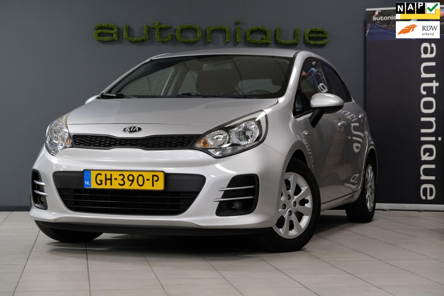 Kia Rio - 1.2 CVVT ComfortLine airco/cruise/tr.haak - AutoWereld.nl