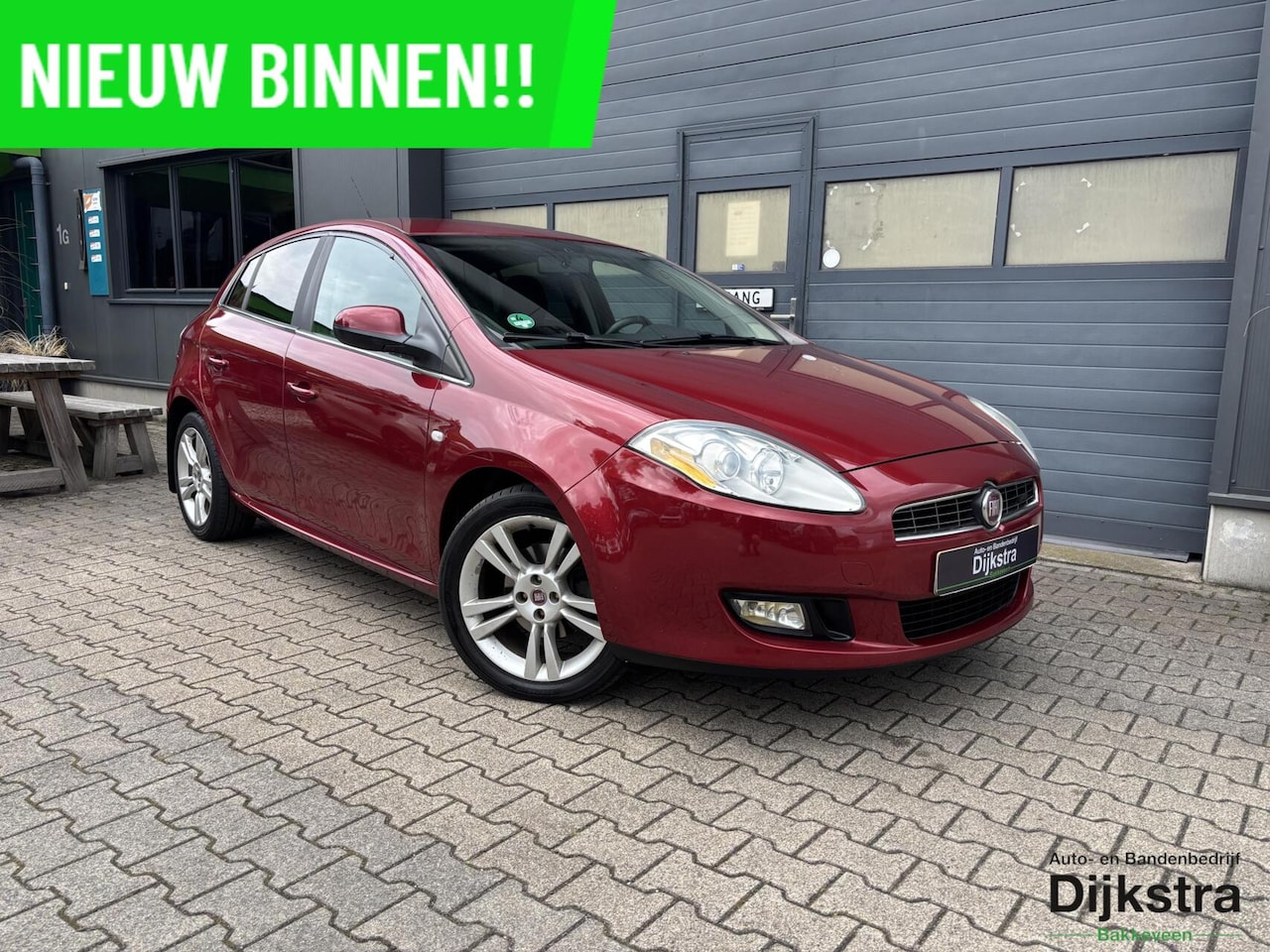 Fiat Bravo - 1.4 T-Jet Edizione Sport Airco/ Cruise Control/ Afneembare Trekhaak! - AutoWereld.nl