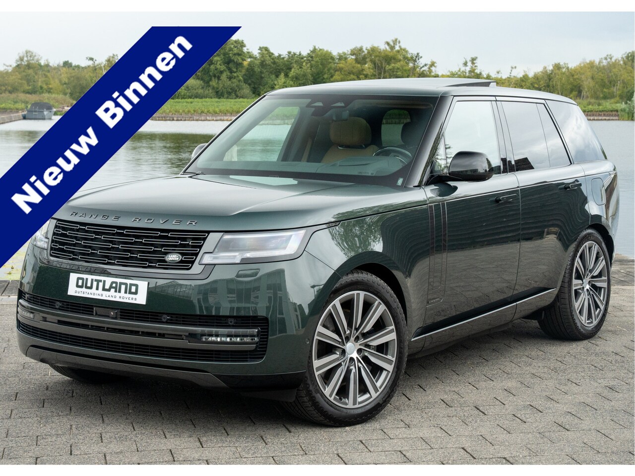 Land Rover Range Rover - P550e Autobiography | Belgravia Green Metallic | Cognac leder |  Shadow Pack | 22" inch | - AutoWereld.nl