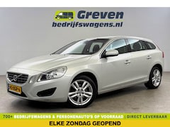 Volvo V60 - 1.6 T3 Momentum Cruisecontrol | Parkeersensoren | Navigatie | Clima | 17"LMV