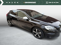 Volvo V40 - 2.0 T4 Business Sport | Standkachel | on Call | DAB | Keyless entry/start | Stoelverwarmin