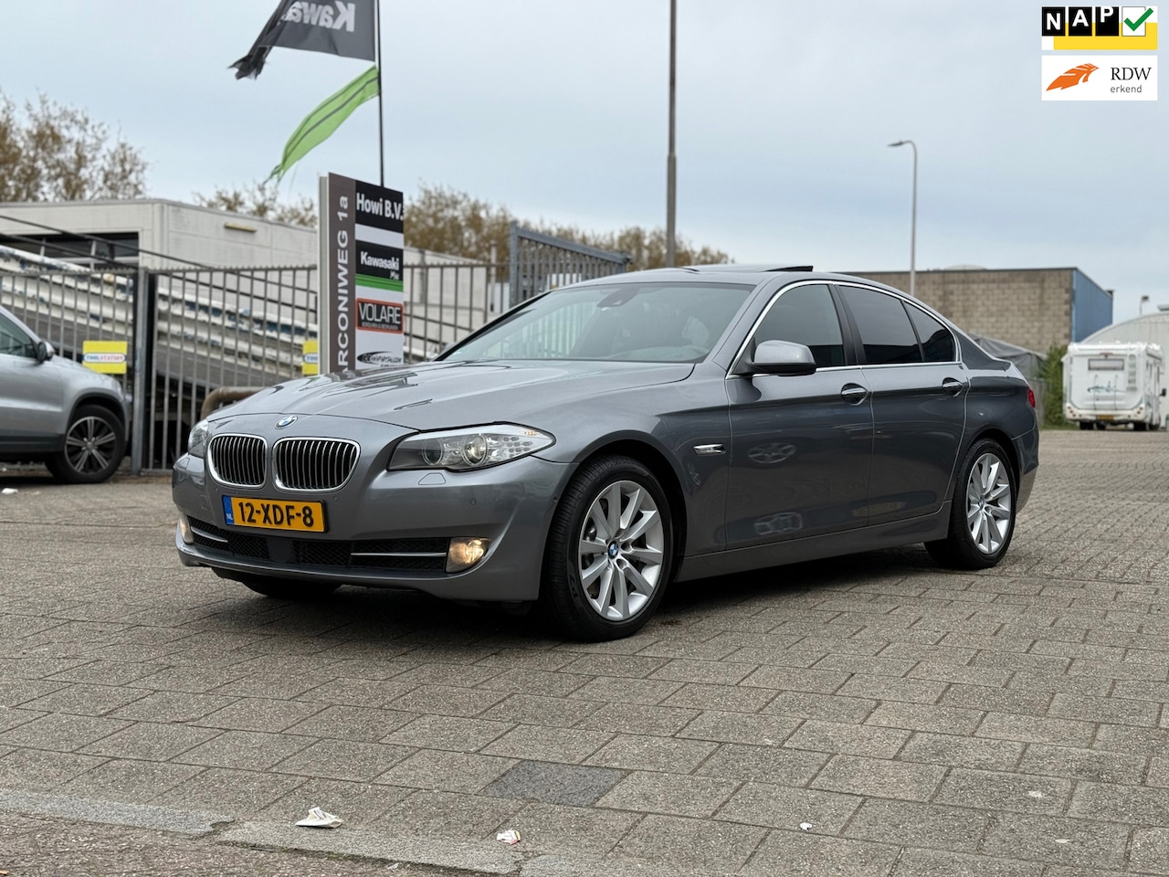 BMW 5-serie - 525d High Executive | VOLL OPTIONS | ZEER GOEDE STAAT ! - AutoWereld.nl