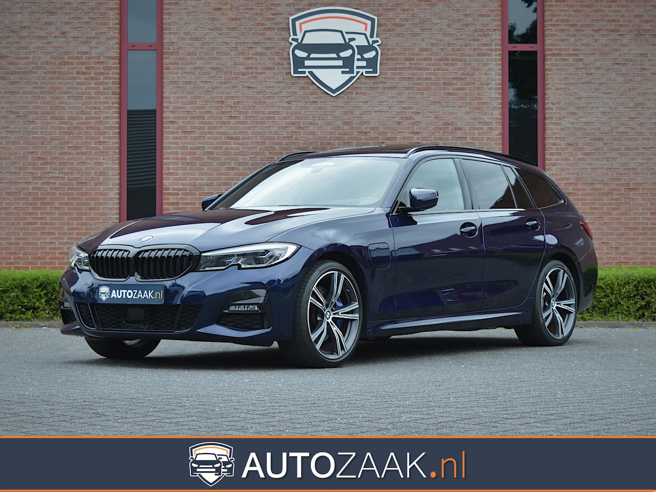 BMW 3-serie Touring - 330e M Sport |Individual | Zeer compleet - AutoWereld.nl