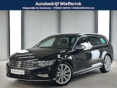 Volkswagen Passat Variant - 1.5 TSI R-Line 150pk | Elek. Trekhaak | Massage | 19 inch | Sportstoellen + Stuur