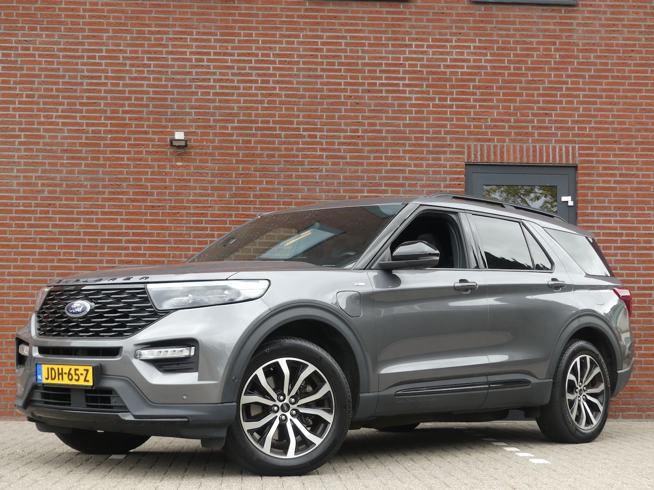 Ford Explorer - 3.0 V6 EcoBoost PHEV ST-Line / 1e Eigenaar / Dealer onderhouden - AutoWereld.nl