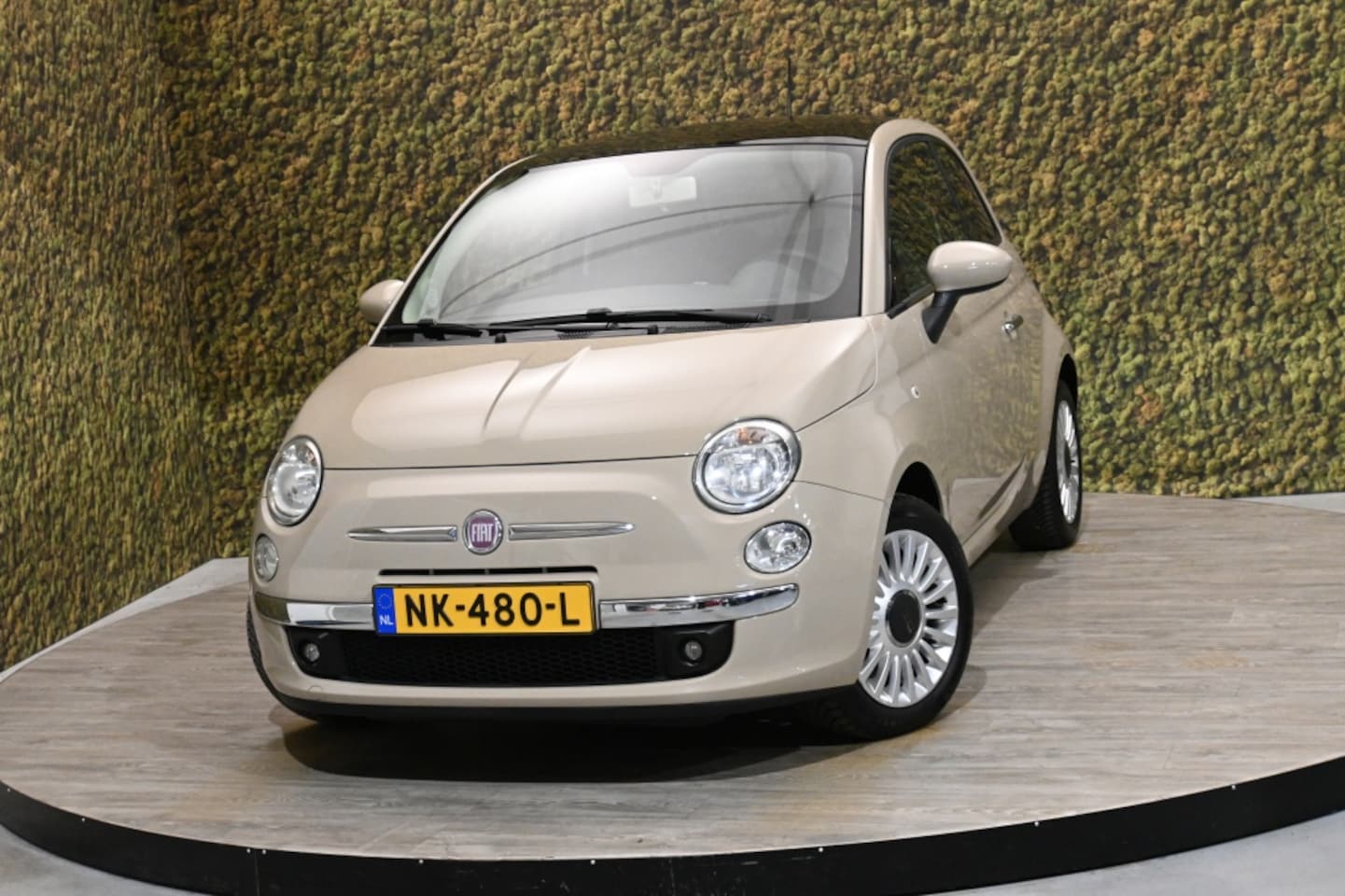 Fiat 500 - 1.2 Lounge | Cappuccino | Airco | Pano-dak - AutoWereld.nl