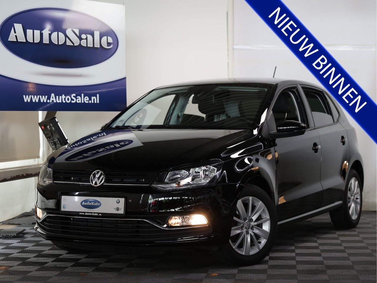 Volkswagen Polo - 1.2 TSI Highline IzgSt 2eig 2016 - AutoWereld.nl