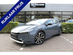 Toyota Prius - 2.0 Plug-in Hybrid Executive | Rijklaar | Pano | Navi | Camera | Stoel-/stuurverwarming |