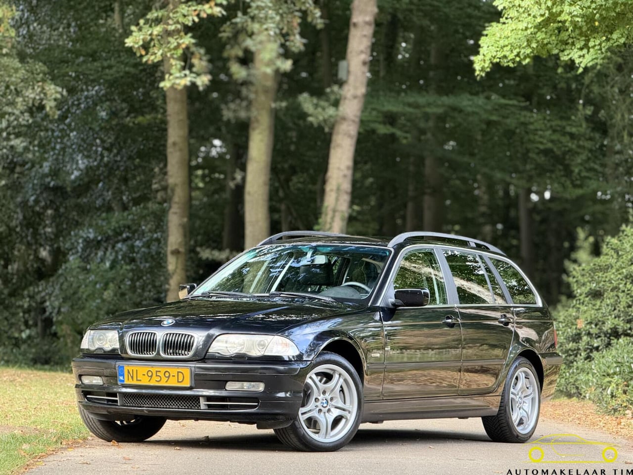 BMW 3-serie Touring - 330xi Lifestyle Executive 330xi Lifestyle Executive - AutoWereld.nl