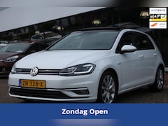 Volkswagen Golf - 1.5 TSI Highline 7.5 2e EIG_LED_PANO_GR-NAVI_PDC V+A_CAM