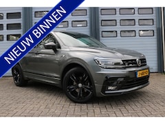 Volkswagen Tiguan - 1.5 TSI ACT Highl Business R Black style Xenon Led Navi Camera T-haak Bj:2020