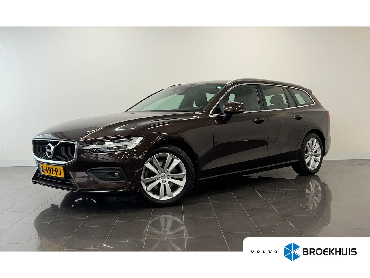 Volvo V60 - B3 Business Pro | Achteruitrijcamera | Audio installatie premium | Cruise control adaptief - AutoWereld.nl