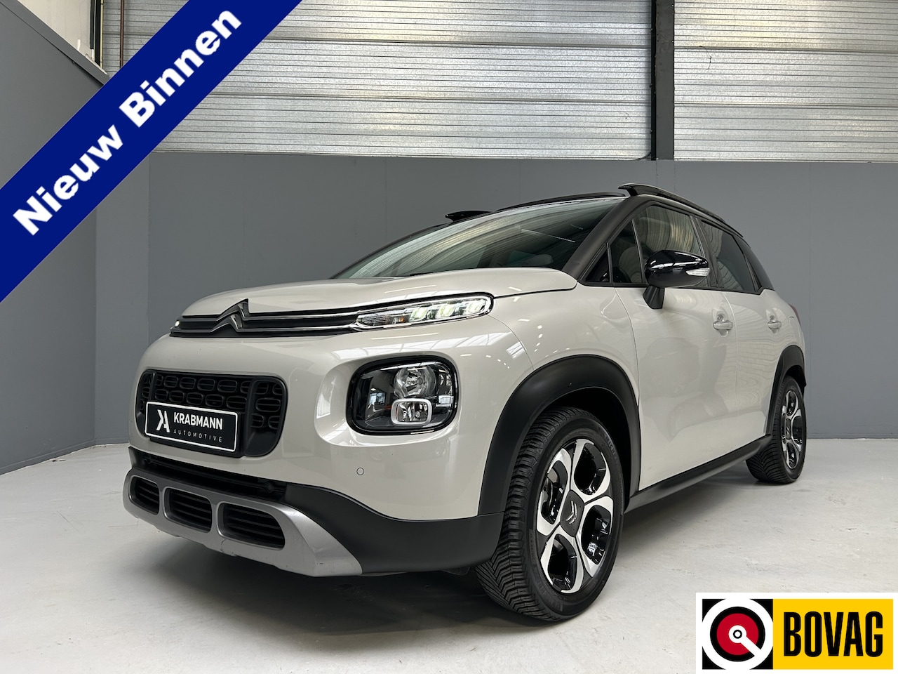 Citroën C3 Aircross - 1.2 PureTech S&S Shine Automaat|Trekhaak|Pano|Camer - AutoWereld.nl
